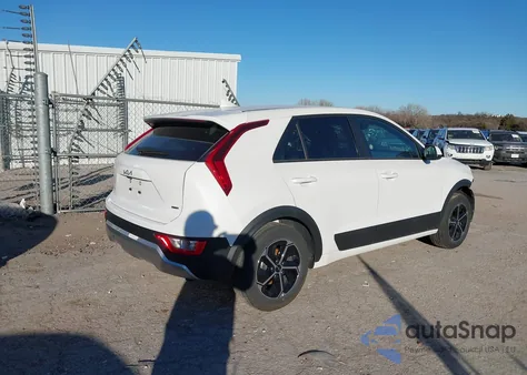 2025 Kia Niro Lx z USA, uszkodzony, nr VIN KNDCP3LE8S5304619